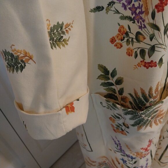 3501 Size XL Yellow and Green Long Length Duster Made from Linen  Tablecloth. - Picture 6 of 8